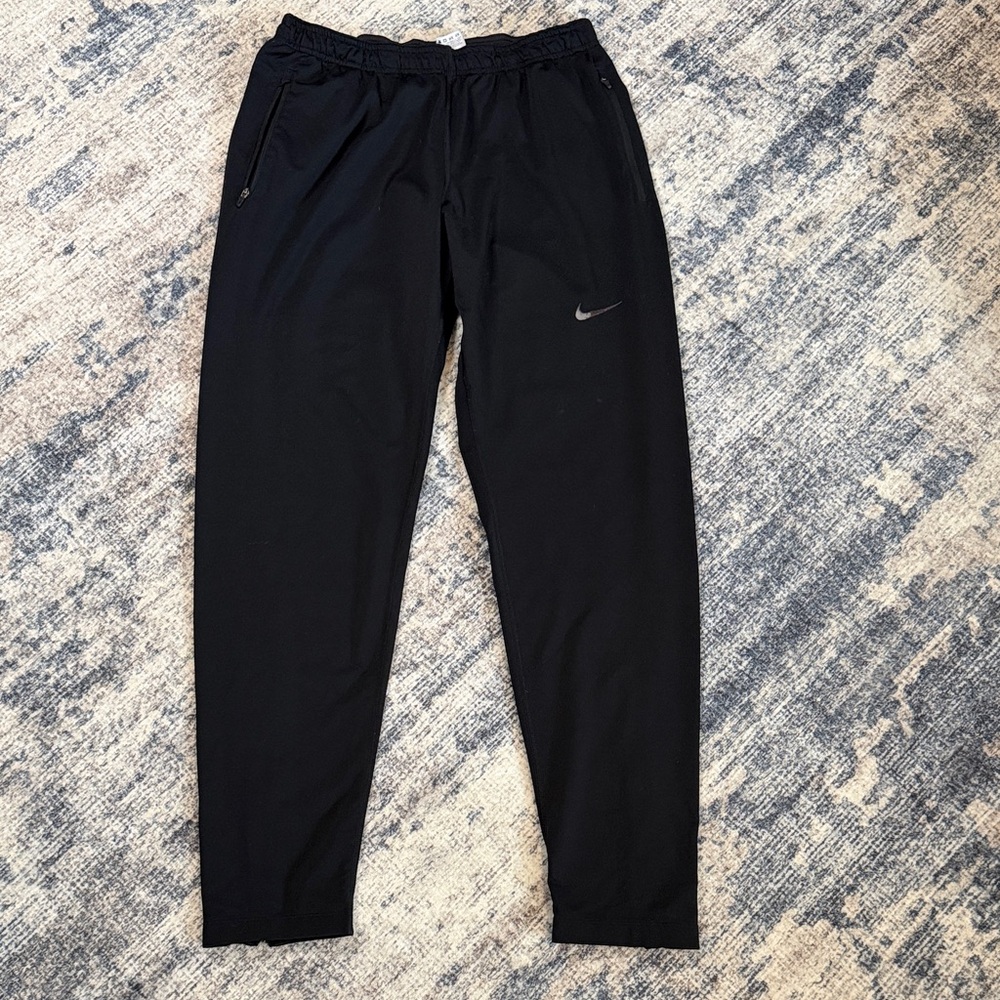 Nike Men's Black Joggers with Silver Logo